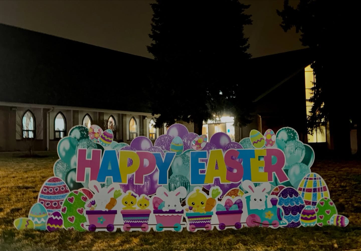 Happy Easter! Hope your day was filled with love, blessings, and a little (lol… a lot!) extra chocolate! 🐰🙏⛪️❤️🐣
www.nadinenoelledesign.com #lawnsignrental #hamilton #burlington #nadinenoelledesign #stoneycreek easter