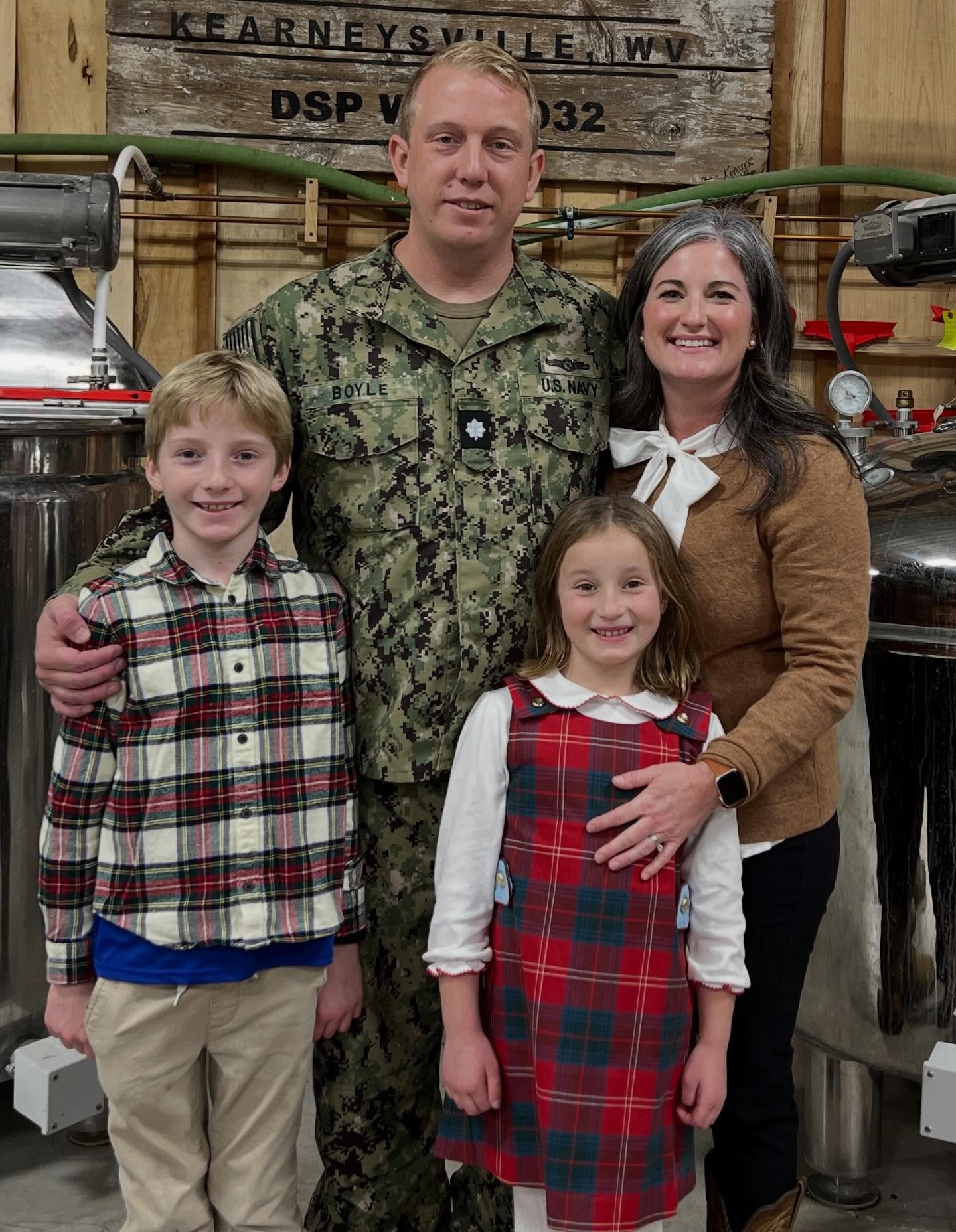 💜 Celebrating Our Military Families 💜
Today we are featuring the Boyle family, proudly representing the United States Navy 🇺🇸
We are also so lucky to have Katie as one of our amazing Pre-K teachers here with us each day!
Thank you to the Boyle family for your service, sacrifice, and for being such a special part of our school community 💙