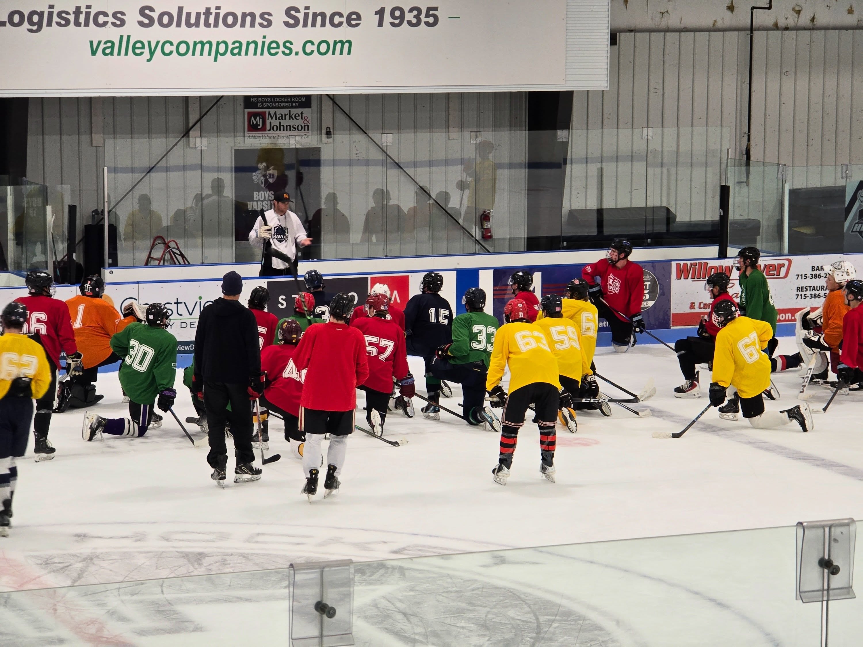 What an incredible weekend at Hudson Havoc Main Camp.We want to thank every player and family who made the trip to Hudson. The talent, compete level, and character on display throughout the weekend exceeded our expectations. From practices and the 3-on-3 tournament to the Prospect Game, All-Star Game, and exit interviews, it was an outstanding few days of hockey.This weekend wasn’t just about evaluating players—it was about building relationships, teaching, and giving every athlete an opportunity to showcase who they are both on and off the ice.To the players moving on with us, welcome to the Havoc family. To those continuing their hockey journey elsewhere, we sincerely appreciate your effort and wish you nothing but success.The future is bright. This is only the beginning.#HudsonHavoc #NCDC #RoadToTheNextLevel #JuniorHockey #HockeyDevelopment HavocHockey