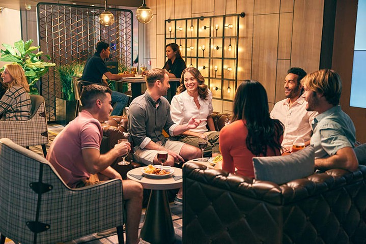 Good drinks, great bites, even better company. 🍺Craft Social on Celebrity Beyond is the kind of place where afternoons turn into evenings and every round comes with a side of conversation. Casual bar food, an inviting atmosphere, and the perfect spot to connect at sea.✉️ Contact me today to book your Celebrity Cruises getaway. #celebritybeyond #cruisedining #bookcelebritycruises#mouseonetravel