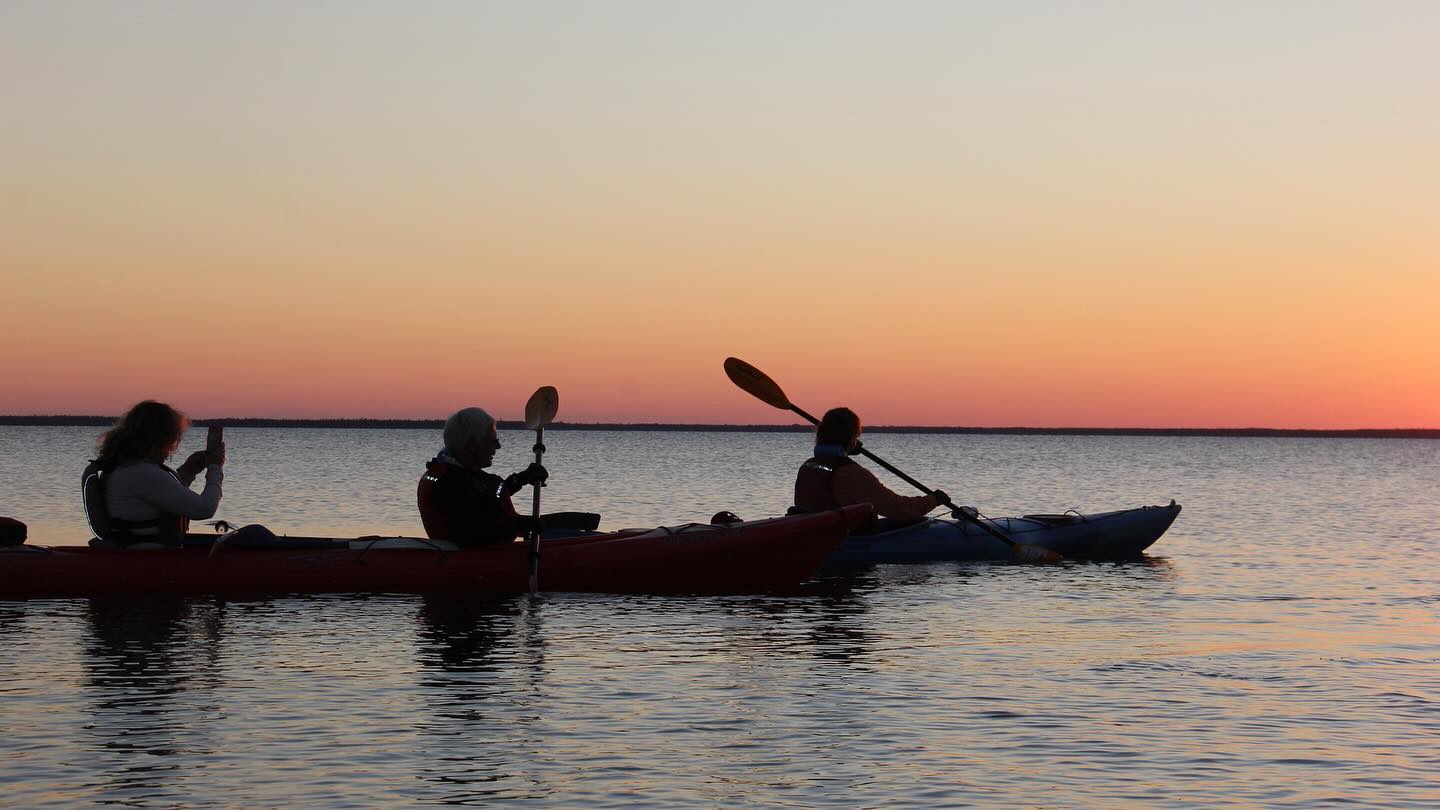 July is almost here! Manitoba has endless possibilities for paddling exploration. If you don’t yet have plans to get on the water in a new place this summer, there are still opportunities to get in on these PSKA tours in July: a few spots on the June 30th Strawberry Full Moon Tour, the July 1st Gimli Fireworks Tour, the July 11th Icelandic River History Tour, a few spots on the July 12 Netley Creek Tour, the July 13, 15, 29, and 31 Willow Creek Tours, a few spots on the July 17-19 much coveted Little Limestone Lake Tour! We start of August in Hecla on August 1st! Spots on all of these tours can be booked on the PSKA website. See you on the water!